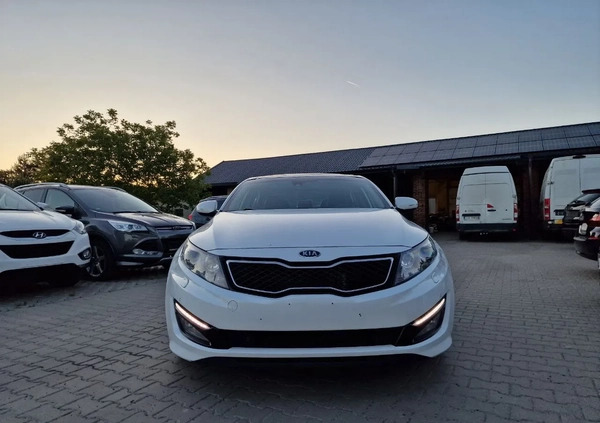 Kia Optima cena 39900 przebieg: 137765, rok produkcji 2012 z Lubartów małe 781